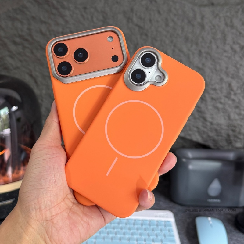 Stealth Shield Matte Metal Lens Case