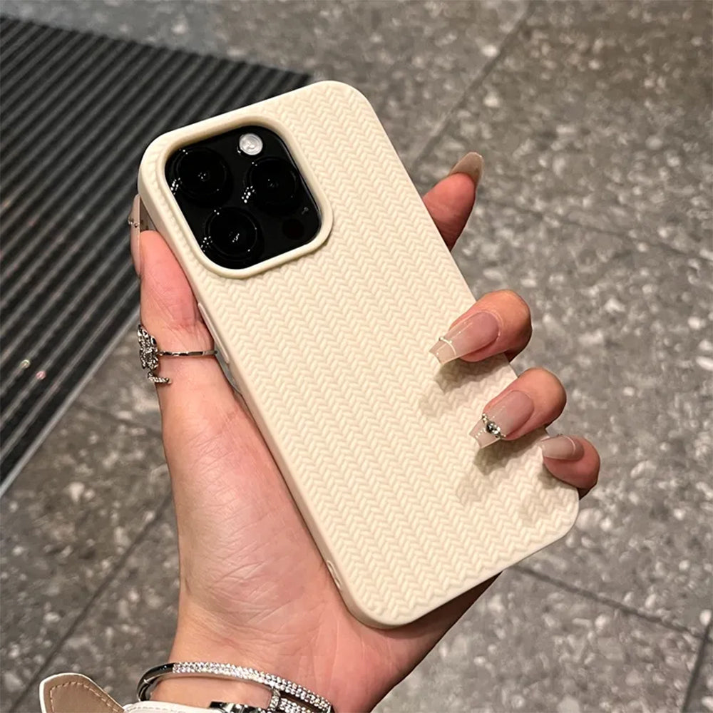 Knitted Elegance Silicone Case – iPhone Series