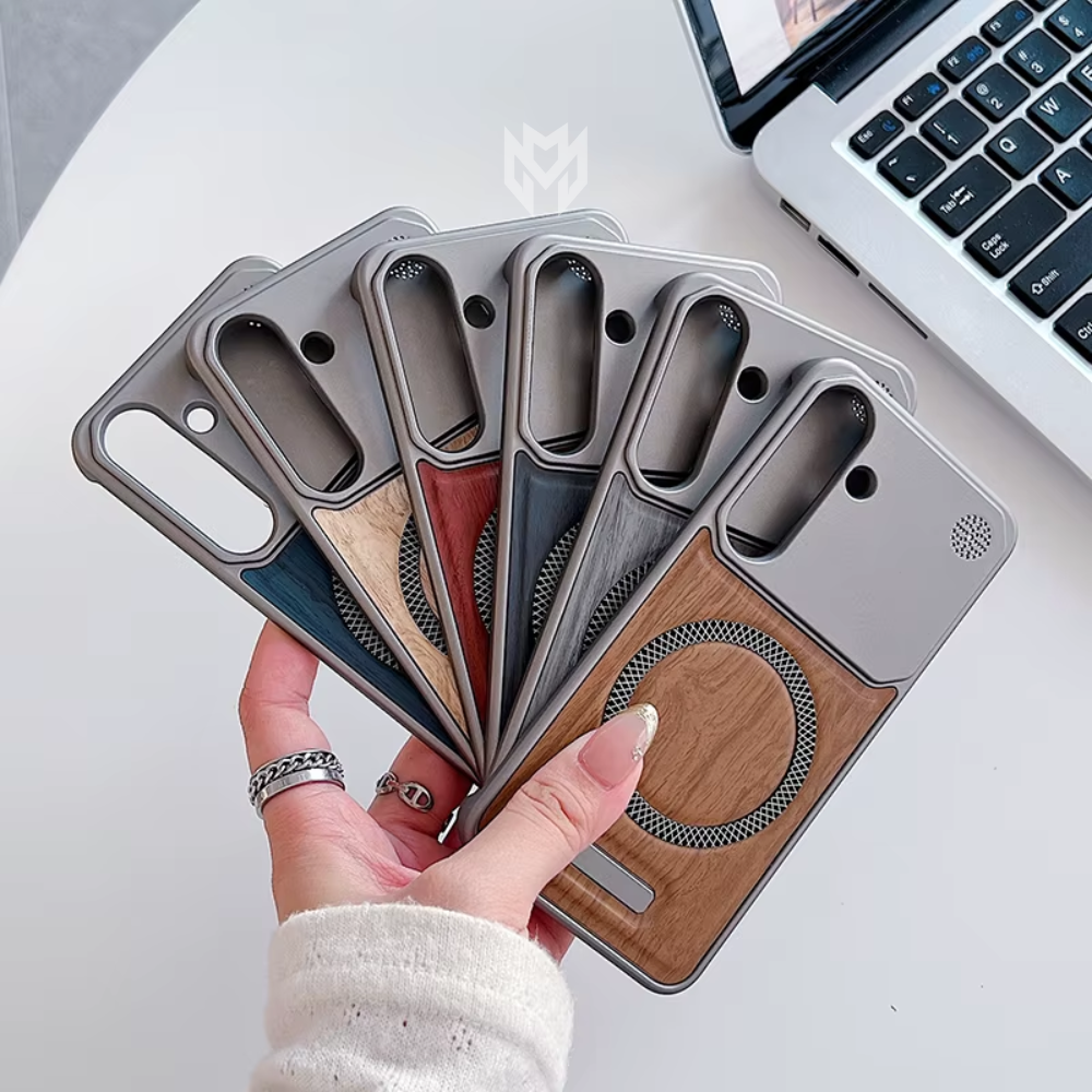 Samsung Minimalist Leather Case in Wood Style