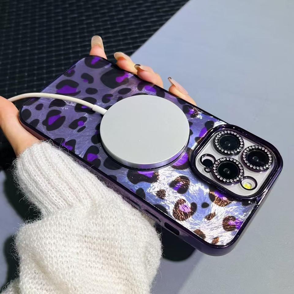 SparkRing Leopard iPhone Case